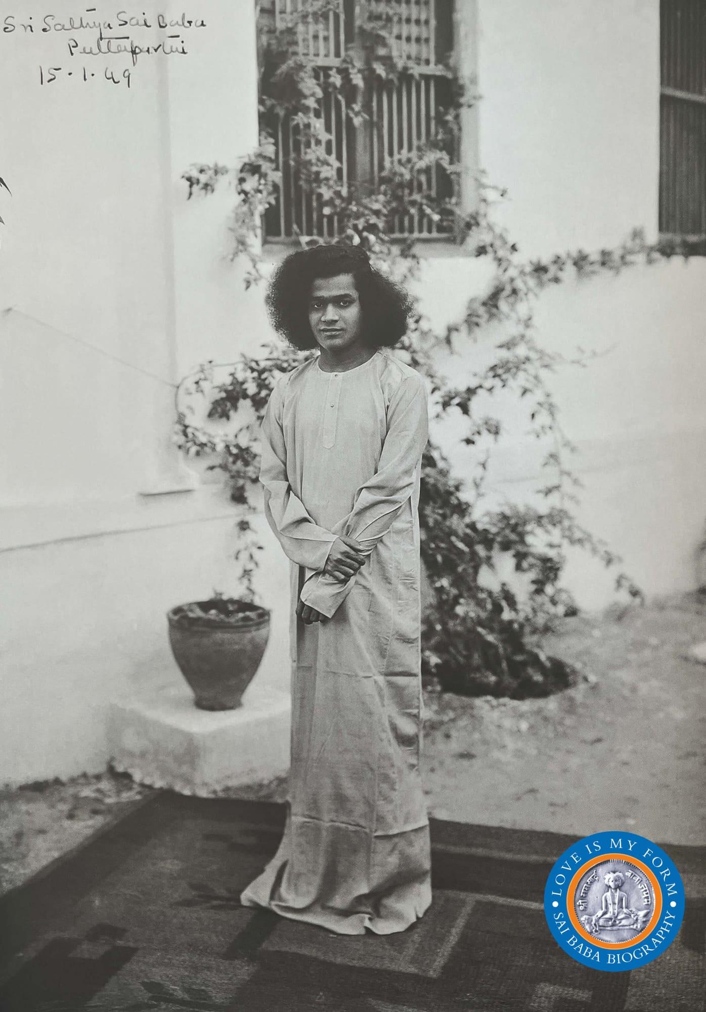 Photo from Love Is My Form: The Advent Book by R. Padmanaban